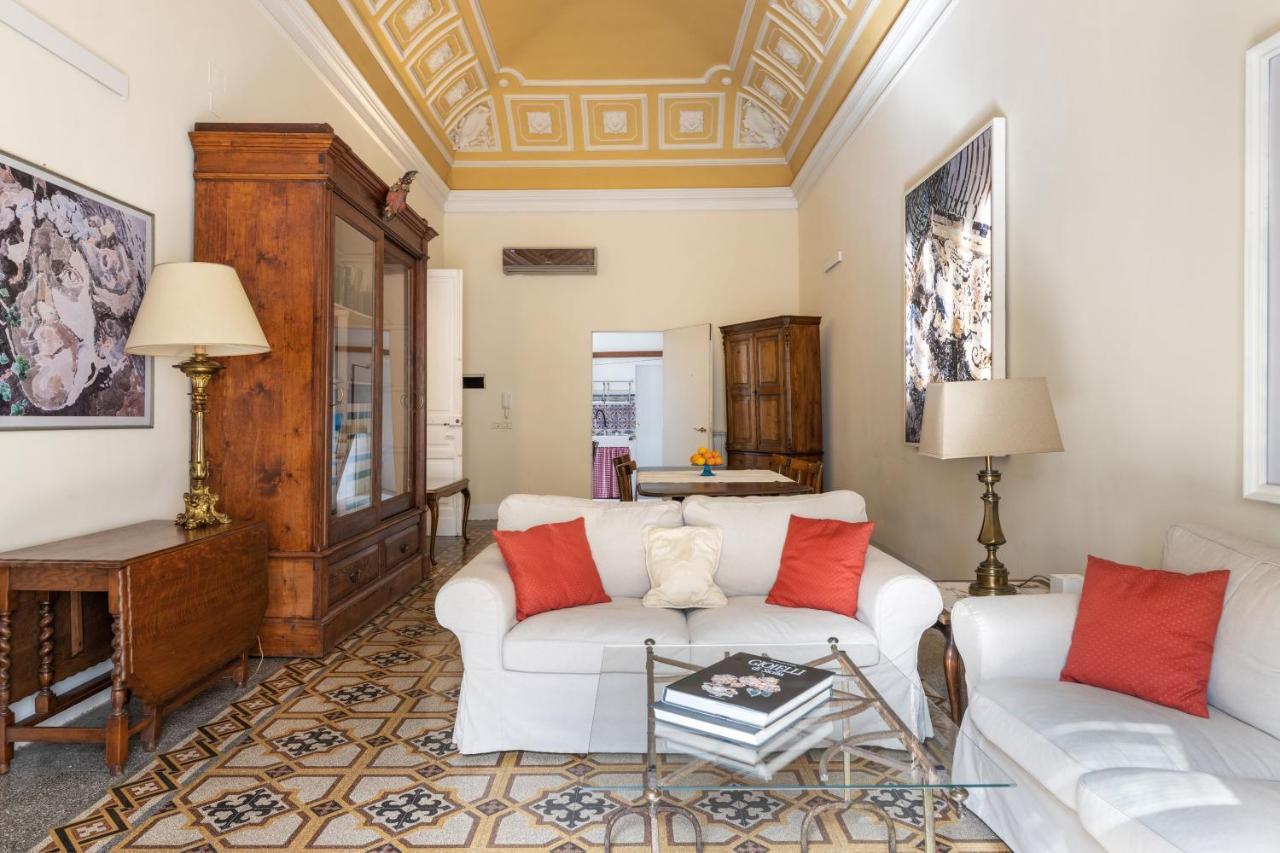 Catania City Center Historical Building Home Eksteriør bilde