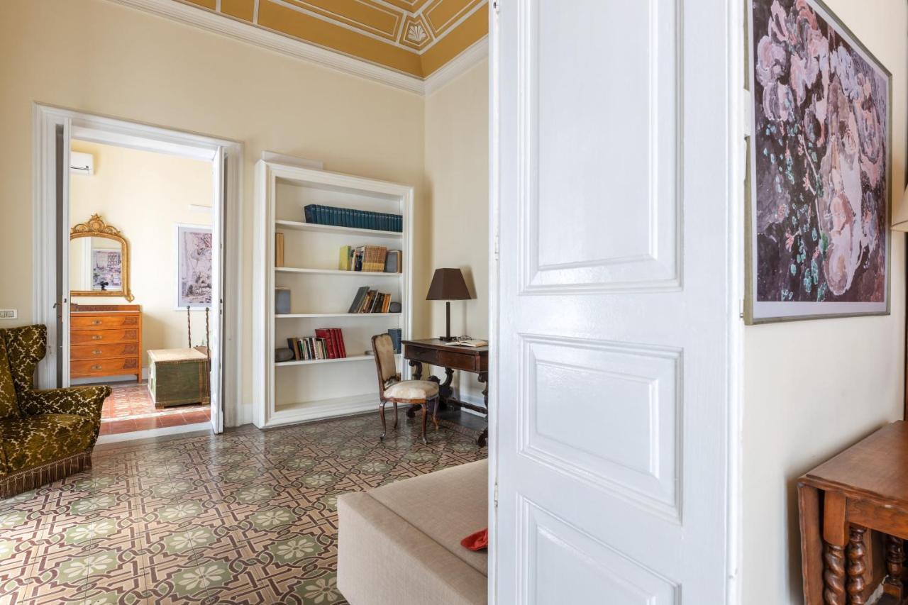 Catania City Center Historical Building Home Eksteriør bilde